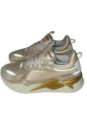Puma RS-X Winter Glimmer women’s sneaker size 9 (Pre owned)